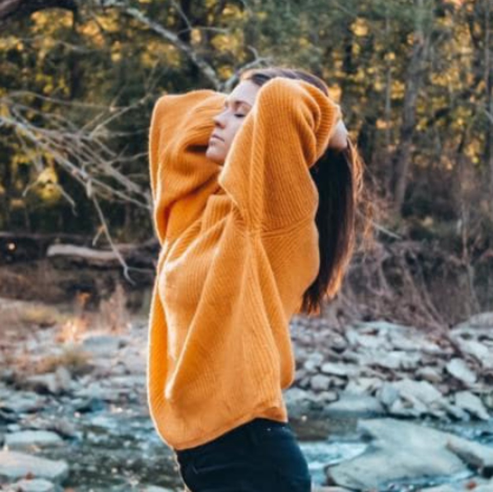 Yellow sweater